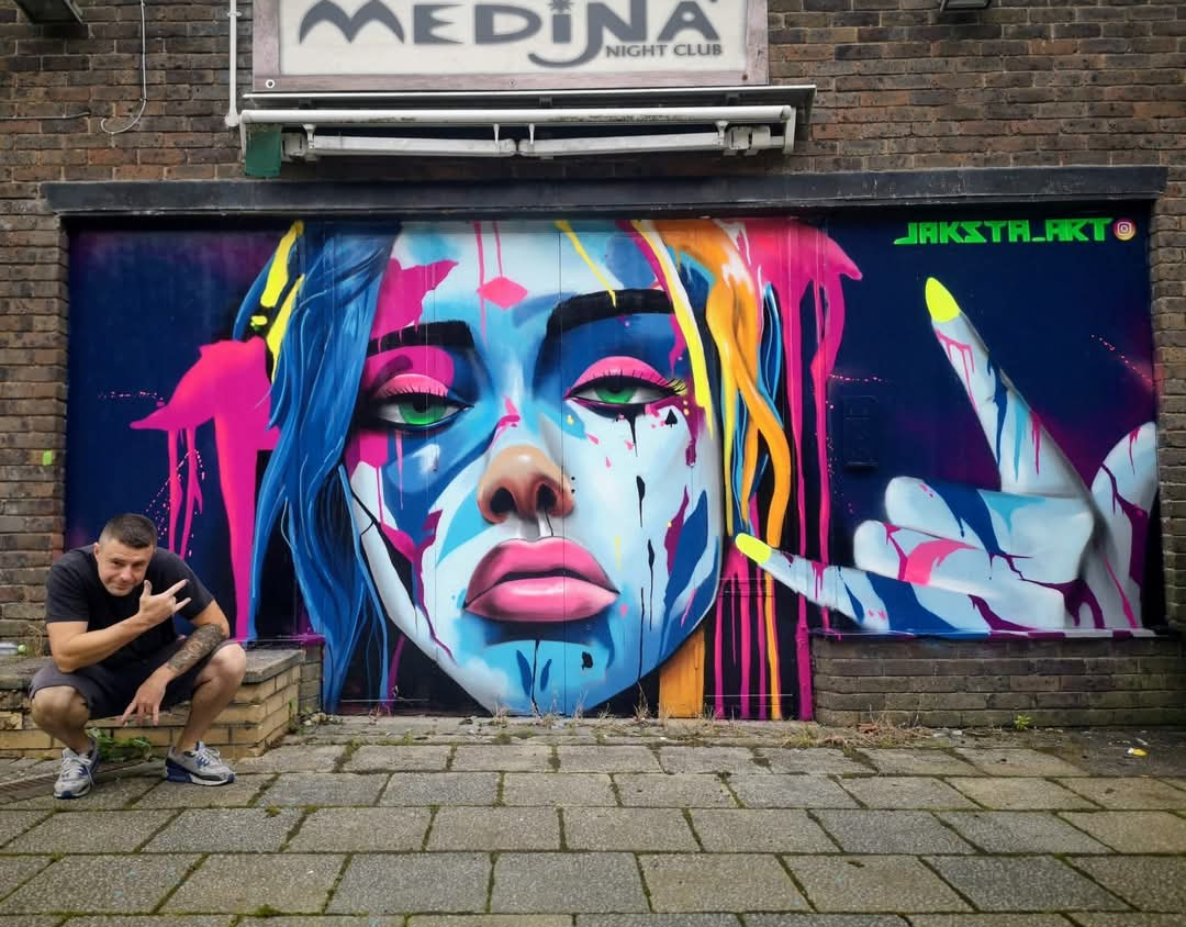 Street Art Wyven Punk 